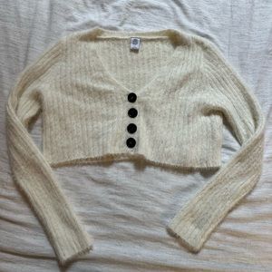 Super soft Urban Outfitters sweater